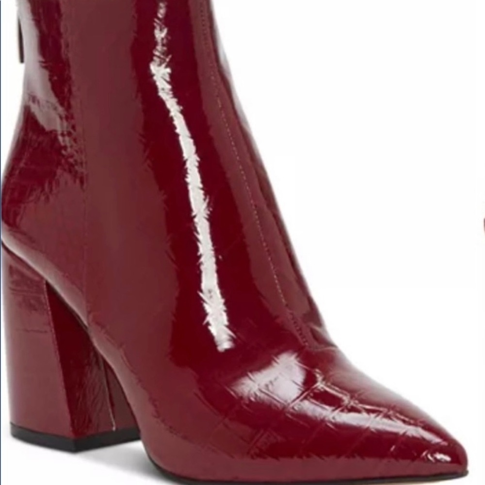 Vince Camuto Benedie Pointy Toe Leather Block Heel